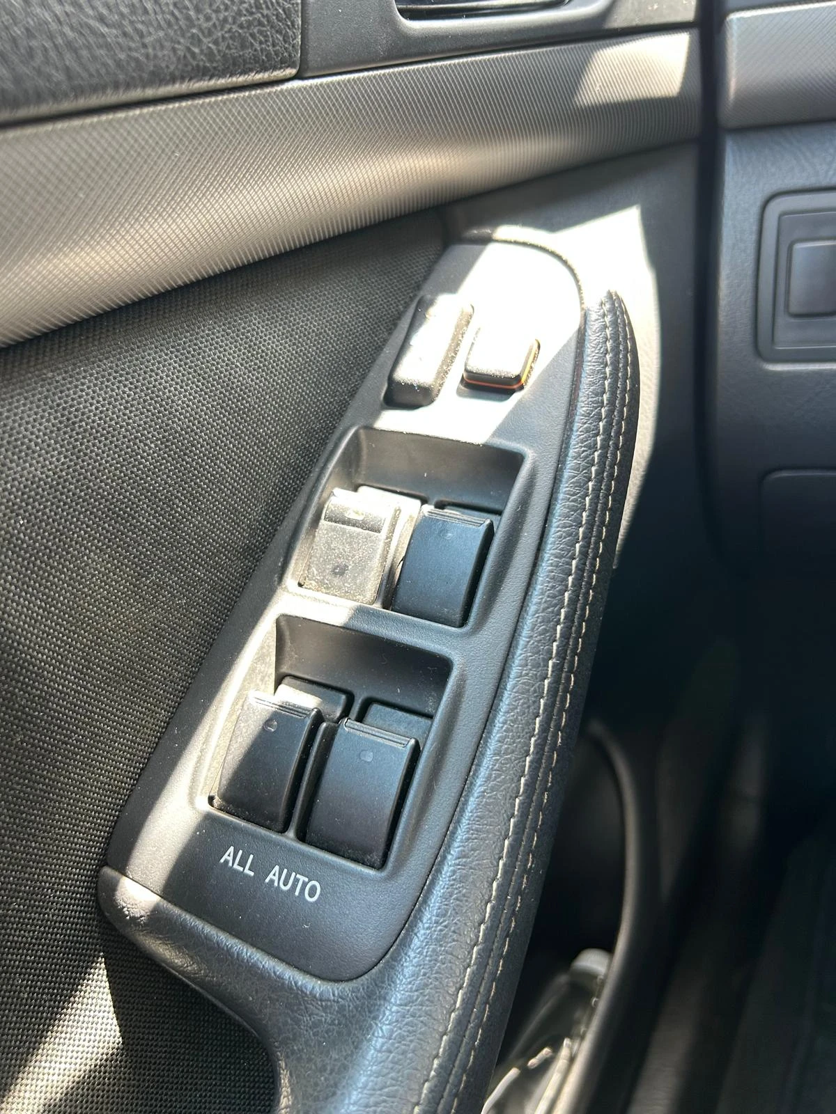 Toyota Avensis, снимка 11 - Автомобили и джипове - 55502442