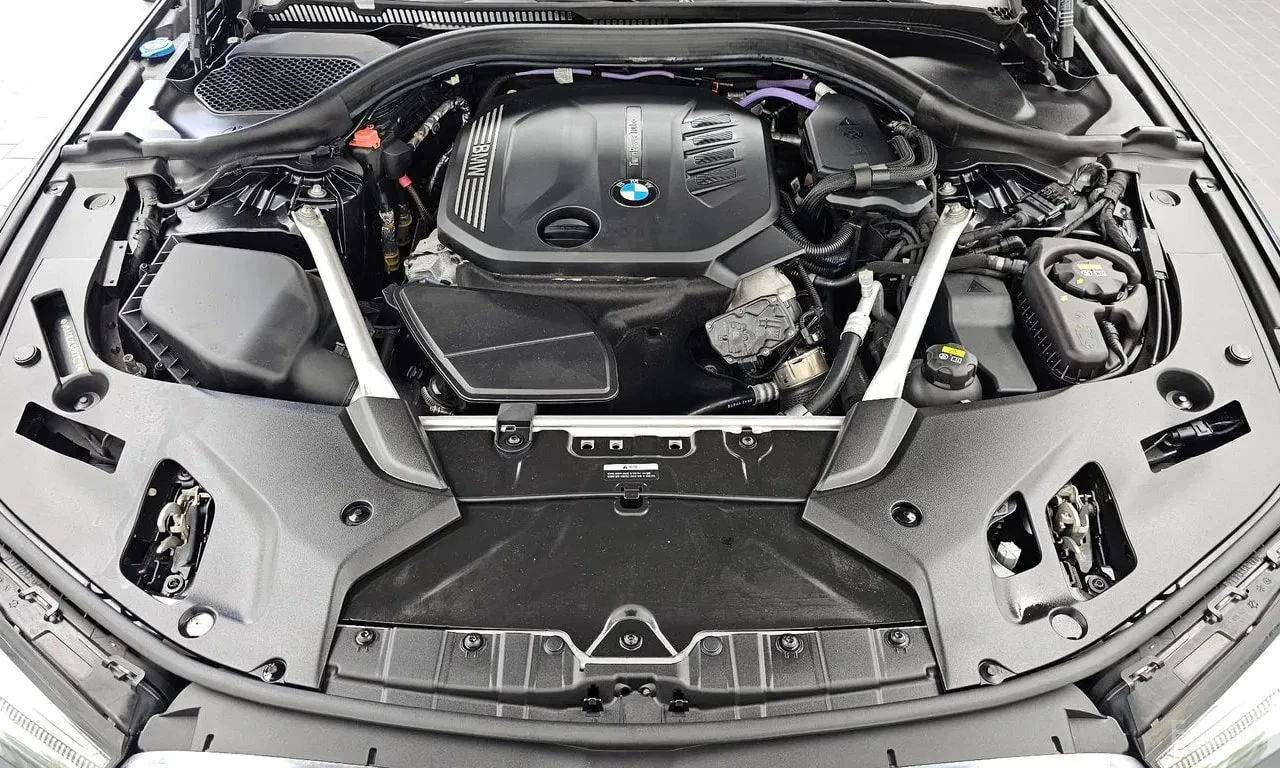 BMW 520 XDRIVE20D * M SPORT* ��������� ���� �� ��������*   | Mobile.bg � ����������� 17