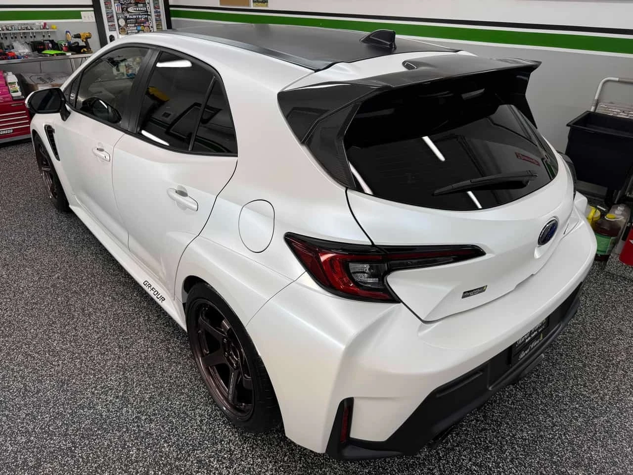 Toyota Corolla AWD * CARFAX * АВТОКРЕДИТ БЕЗ ПЪРВОНАЧАЛНА ВНОСКА*, снимка 2 - Автомобили и джипове - 56223595