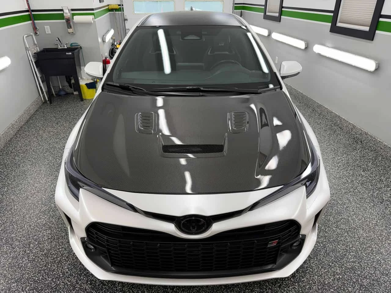 Toyota Corolla AWD * CARFAX * АВТОКРЕДИТ БЕЗ ПЪРВОНАЧАЛНА ВНОСКА*, снимка 6 - Автомобили и джипове - 56223595
