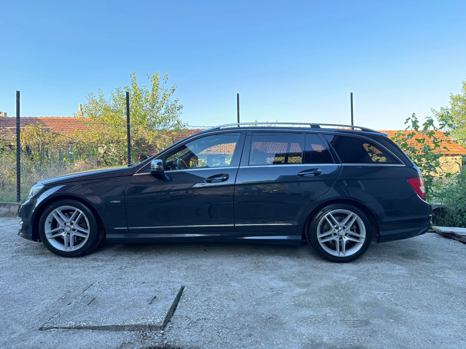 Mercedes-Benz C 250, снимка 5 - Автомобили и джипове - 56299701