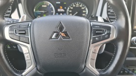 Mitsubishi Outlander Plug in hybrid, Гаранция, Всички екстри, снимка 10 - Автомобили и джипове - 44872107