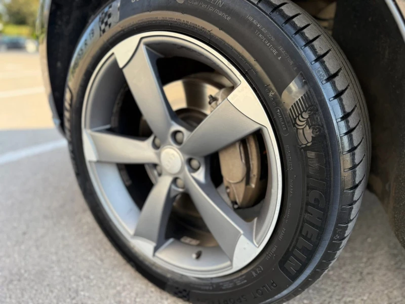 Audi Q5 TOP !!! , снимка 14 - Автомобили и джипове - 53365711