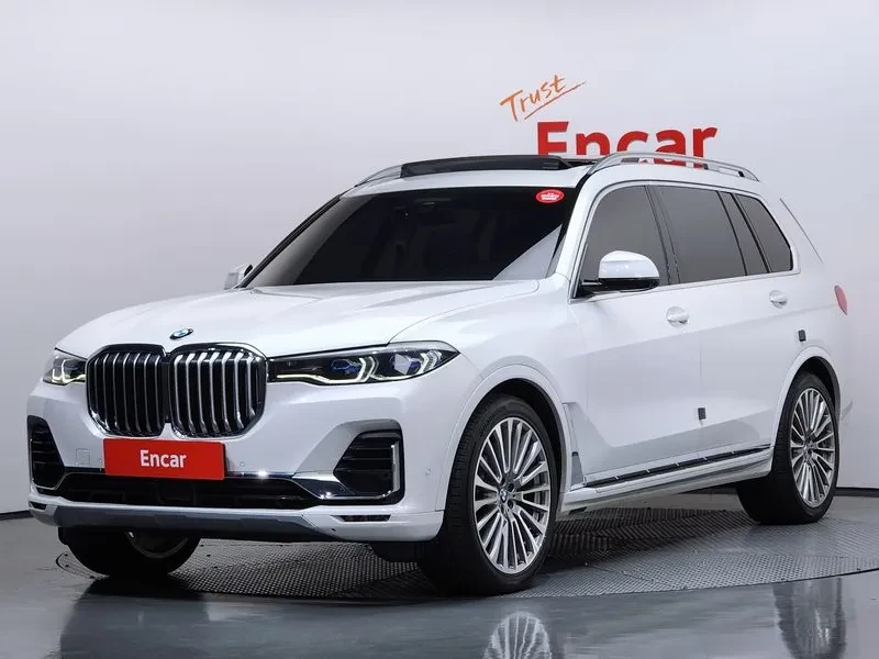 BMW X7 30d xDrive/ LASER/ AMBIENT/ HEADUP/ HARMAN/ 7МЕСТA