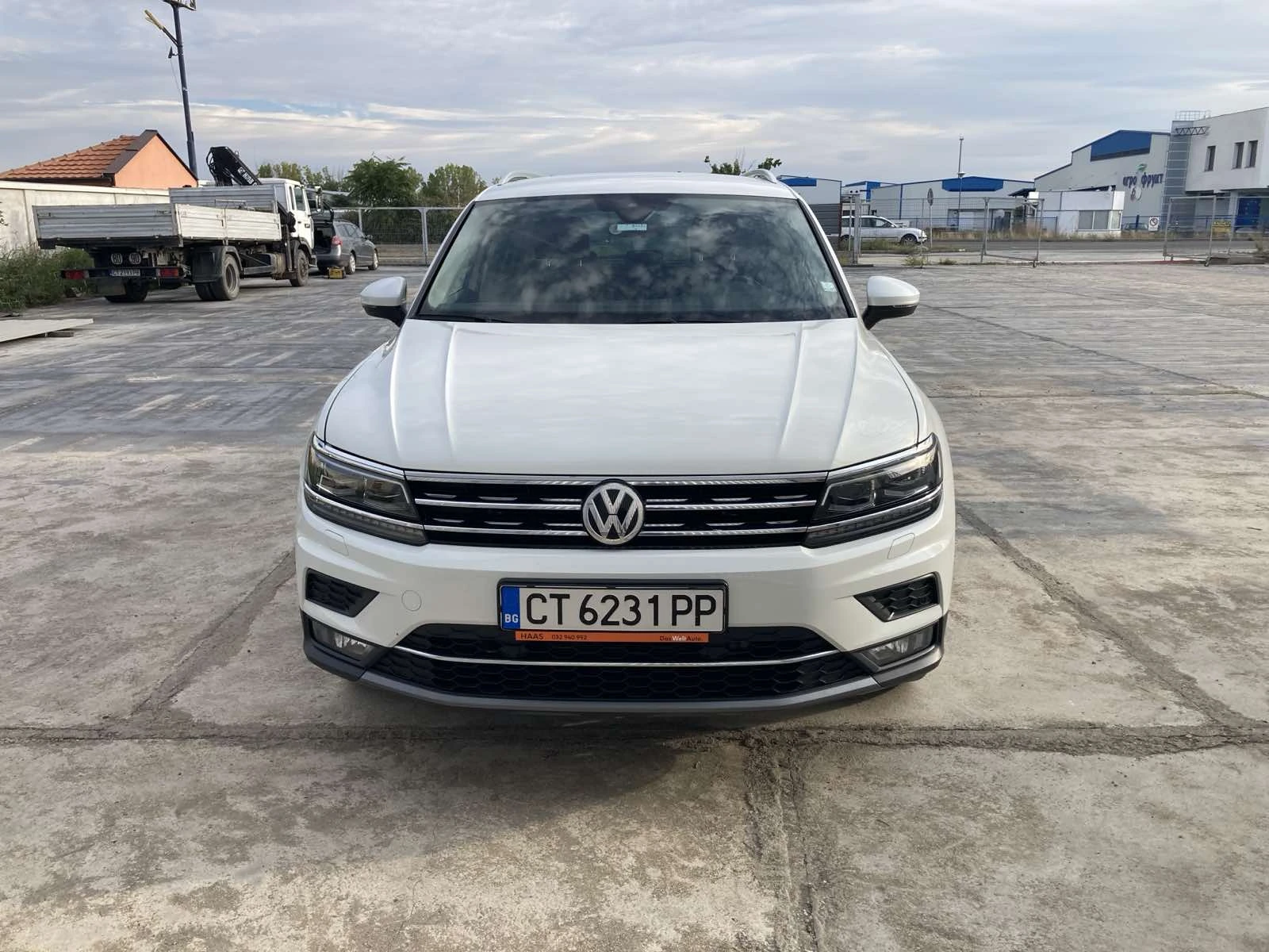 VW Tiguan 2.0 bTDI 240+ ПЕЧКА - изображение 3