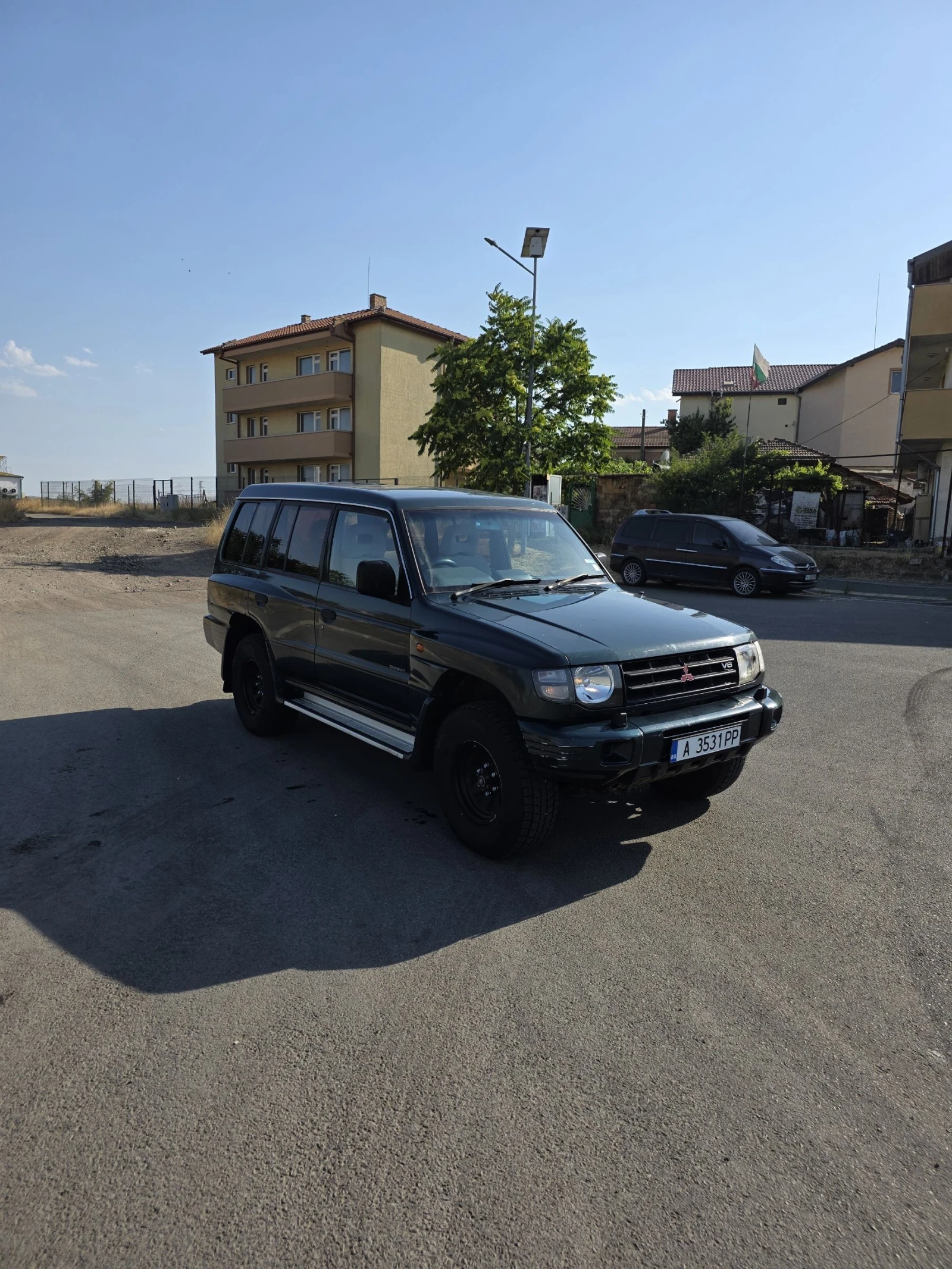 Mitsubishi Pajero  - изображение 2