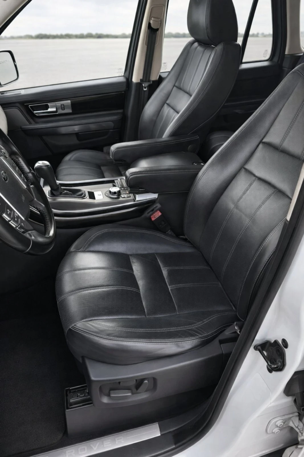 Land Rover Range Rover Sport  - изображение 3