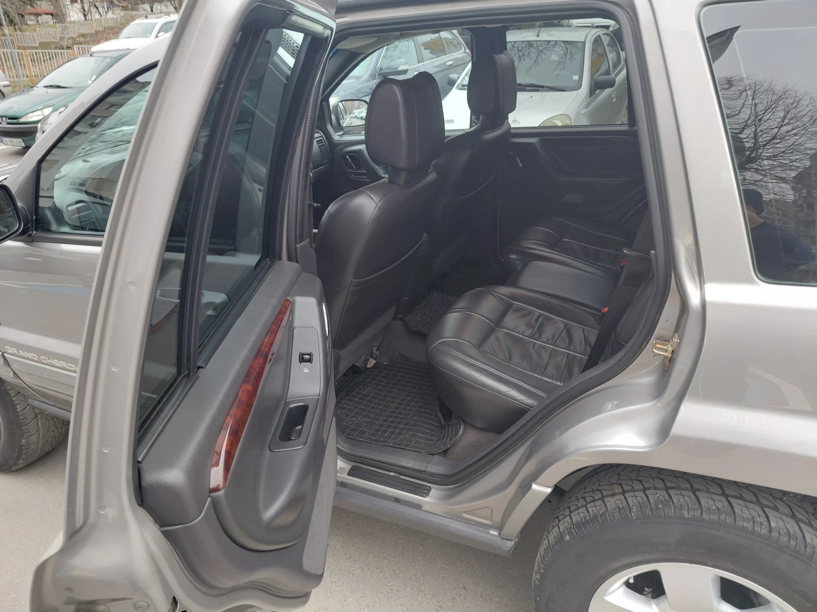Jeep Grand cherokee | Mobile.bg � ����������� 16