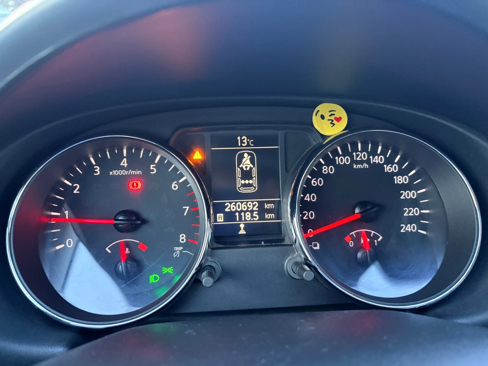 Nissan Qashqai, снимка 6 - Автомобили и джипове - 53756334