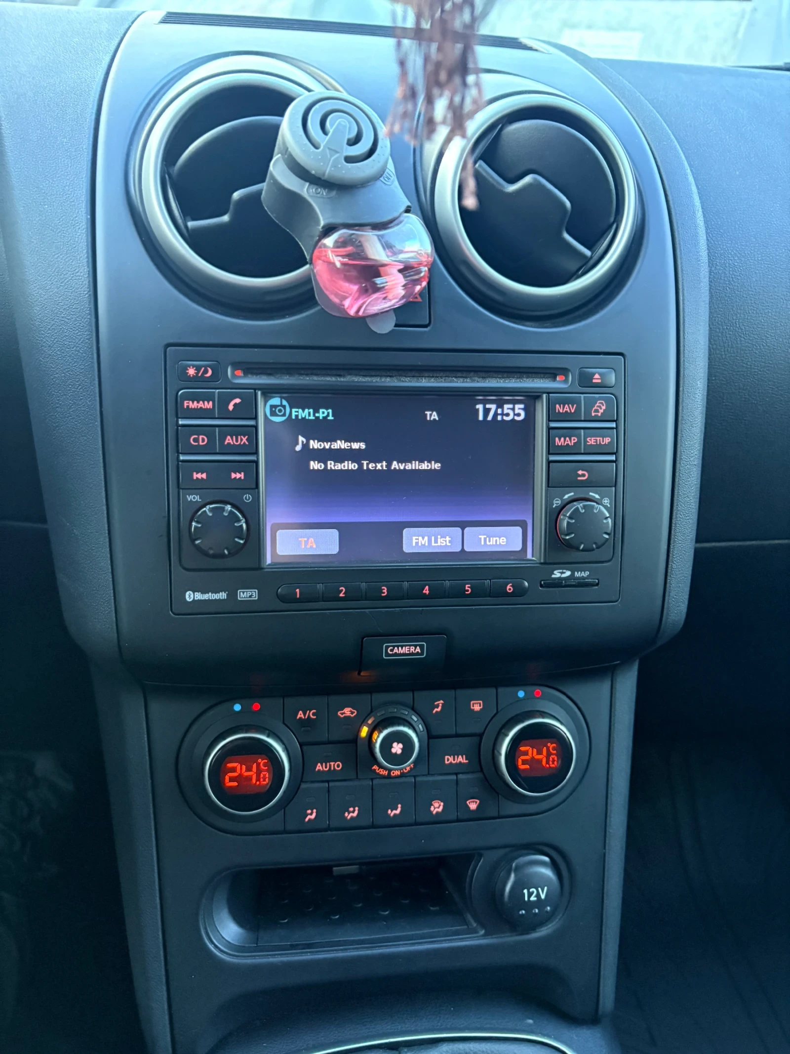 Nissan Qashqai, снимка 7 - Автомобили и джипове - 53756334