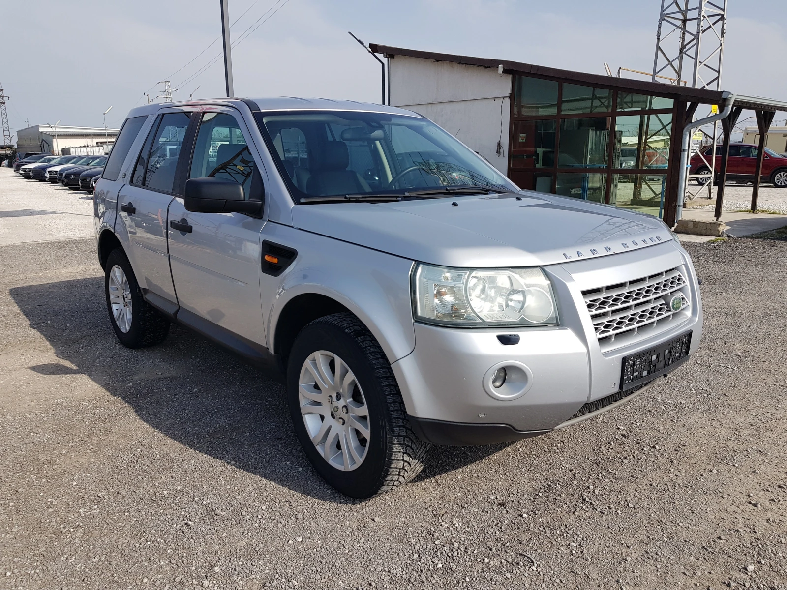 Land Rover Freelander 2.2 TD4 AWD-160 к.с. АВТОМАТИК, снимка 3 - Автомобили и джипове - 54200000