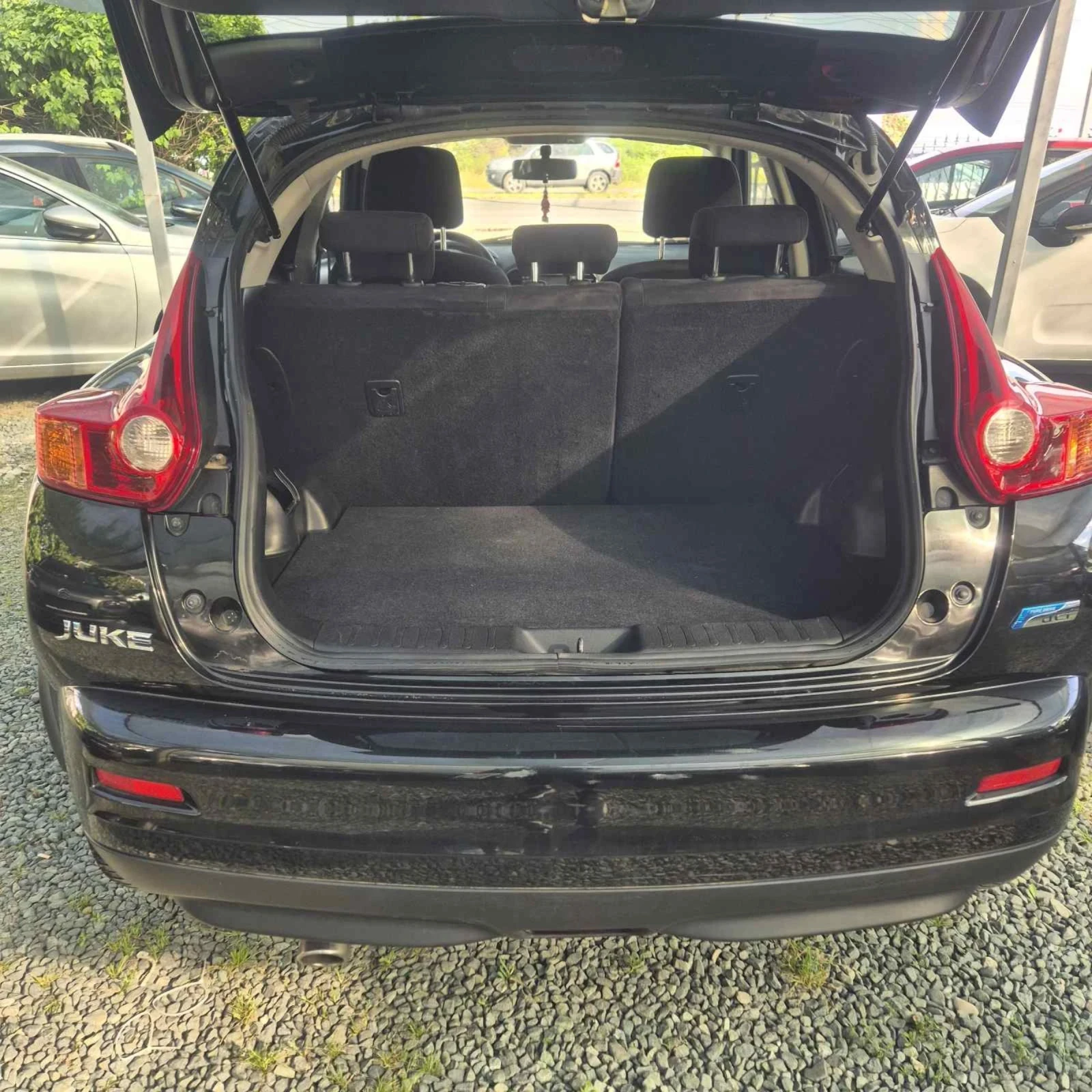 Nissan Juke, снимка 9 - Автомобили и джипове - 54655195