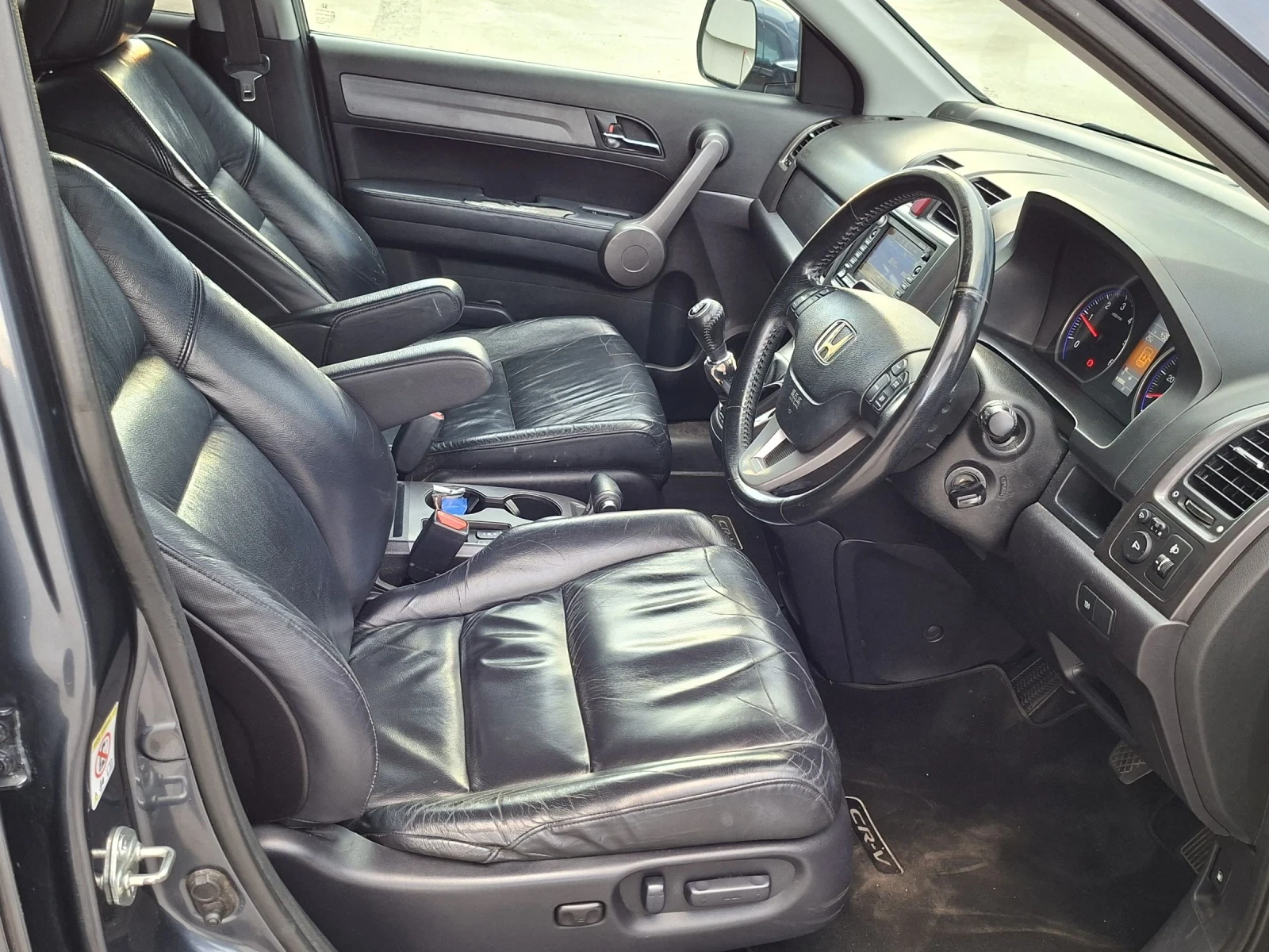 Honda Cr-v Executive , снимка 8 - Автомобили и джипове - 54806923