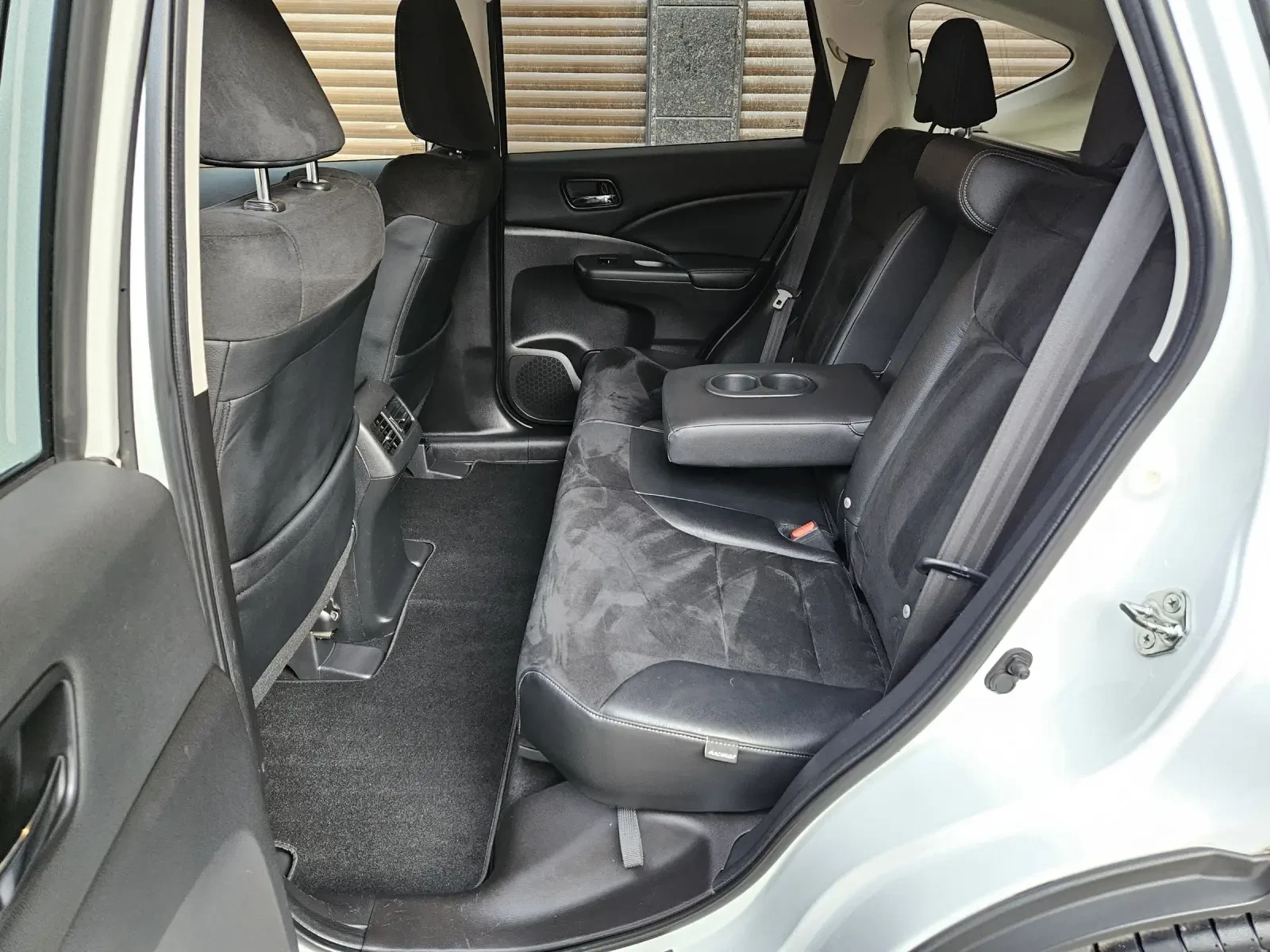 Honda Cr-v 2.0 i 155PS 4x4 8 ГУМИ С ДЖАНТИ WHITE PEARL, снимка 8 - Автомобили и джипове - 54912074