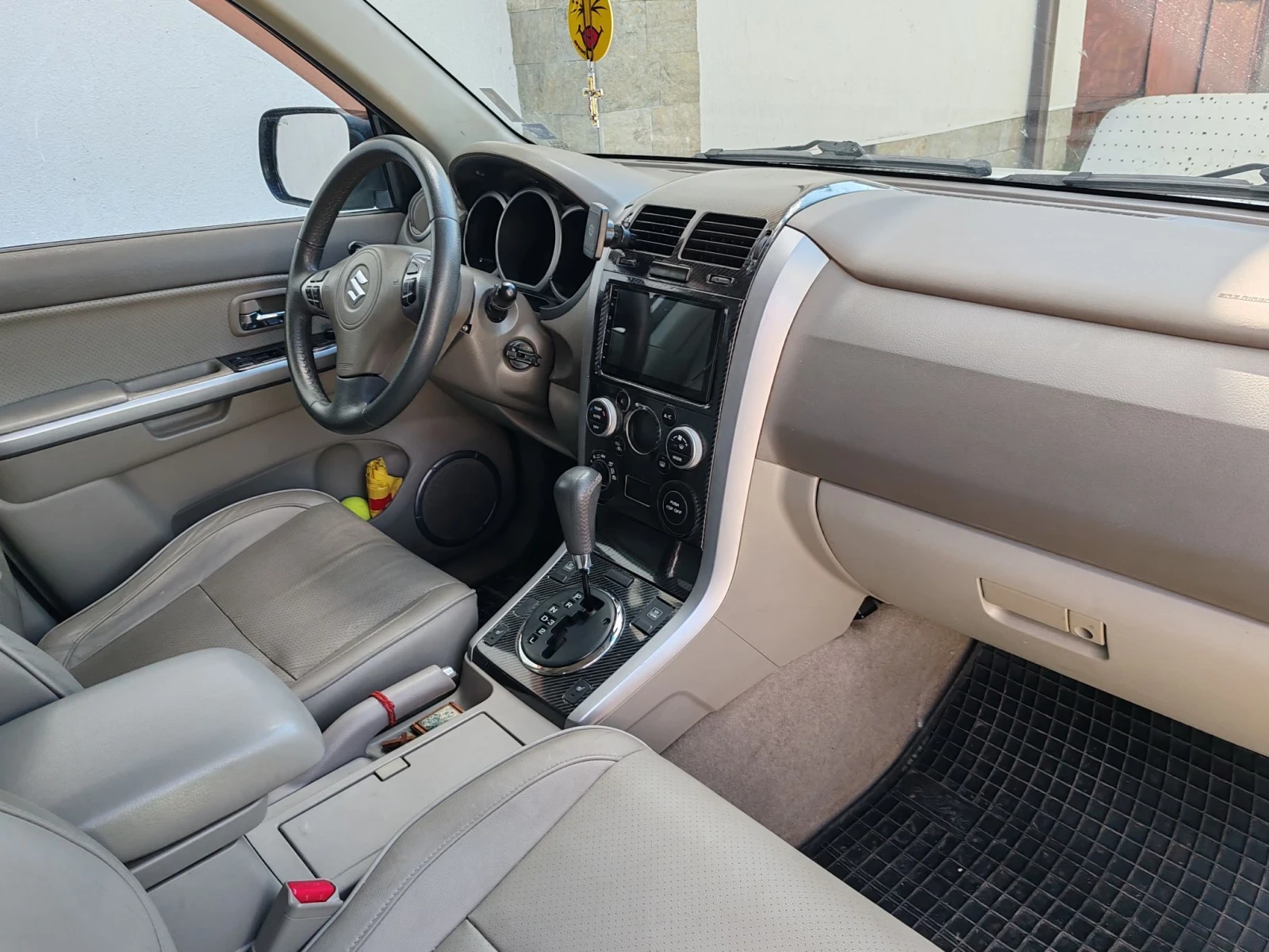Suzuki Grand vitara, снимка 7 - Автомобили и джипове - 55835963
