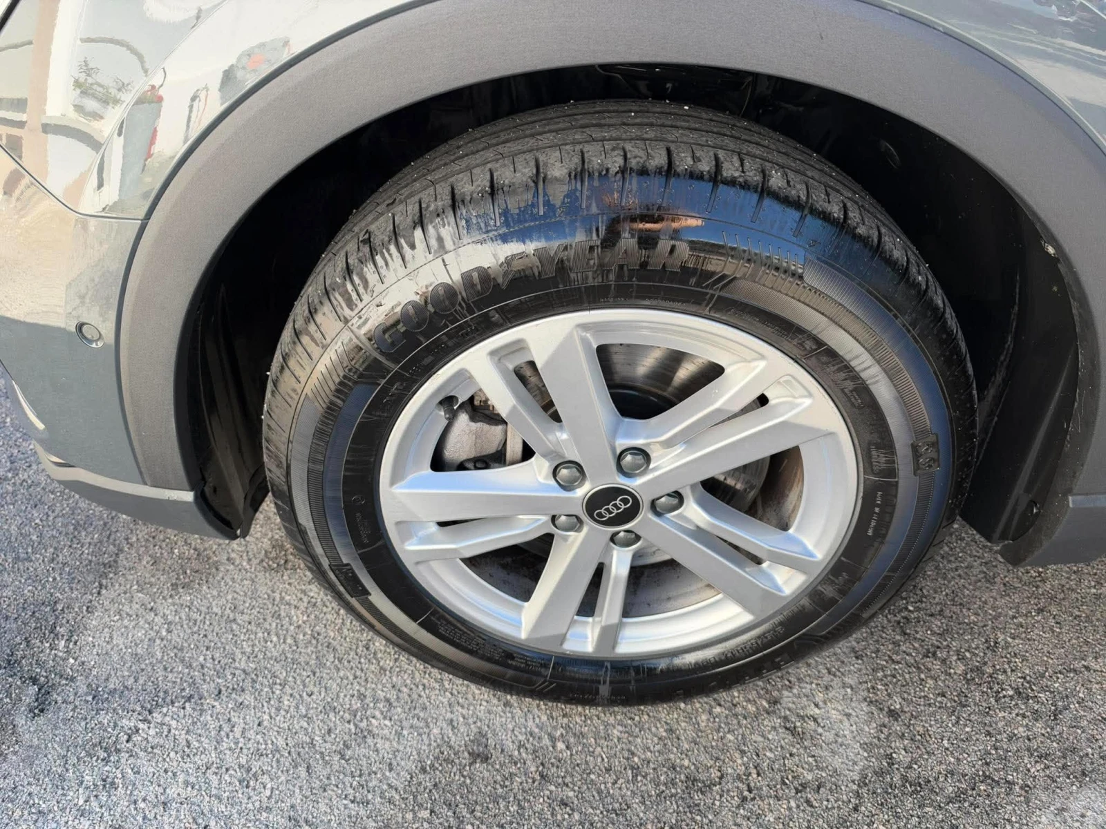 Audi Q3 45 TFSIe Business, снимка 9 - Автомобили и джипове - 56701927