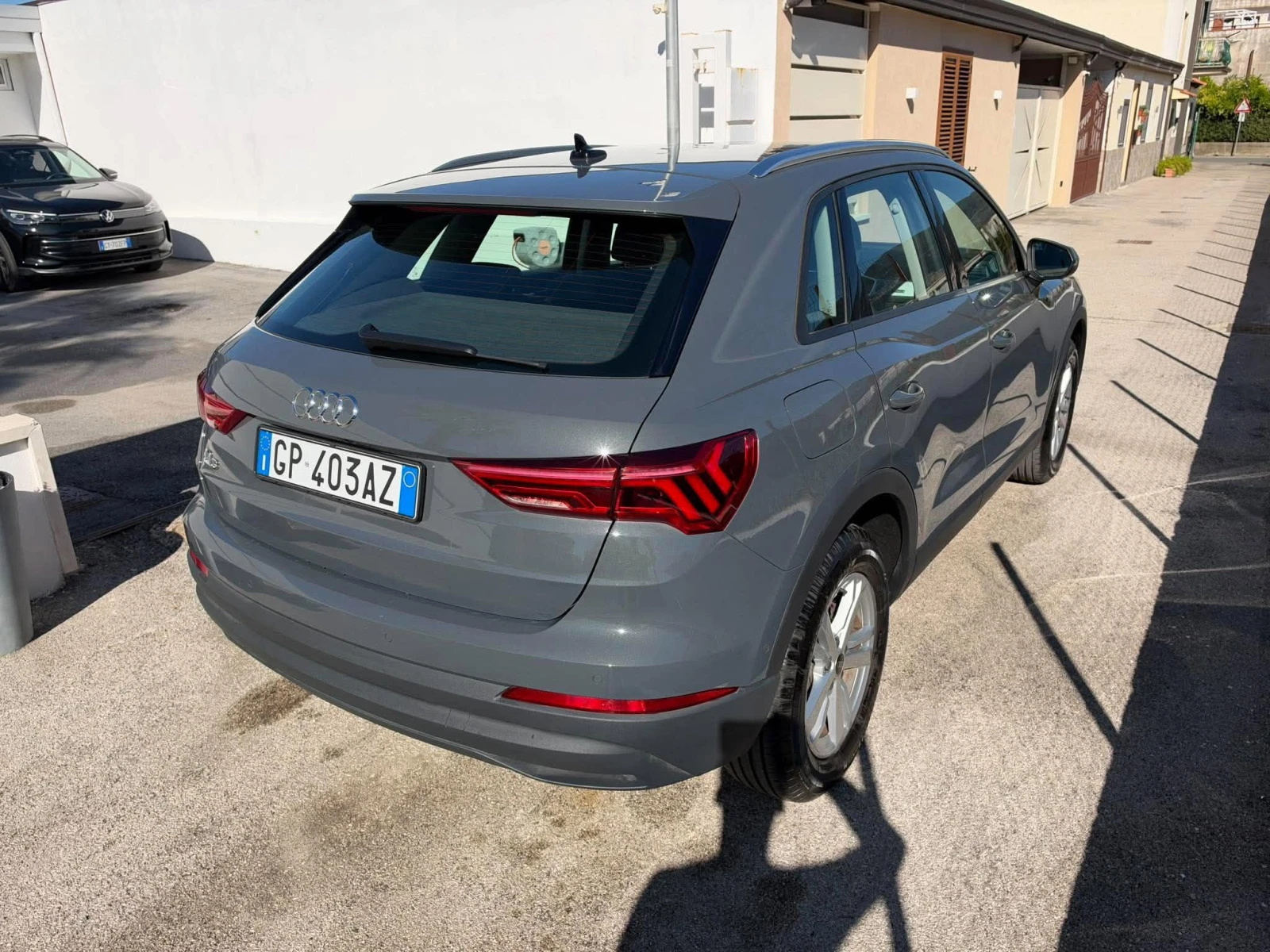 Audi Q3 45 TFSIe Business, снимка 4 - Автомобили и джипове - 56701927