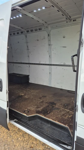 Iveco Daily 35c17* МАКСИ* КЛИМАТРОНИК* , снимка 11