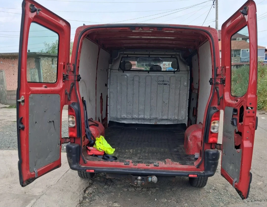 Opel Movano, снимка 11 - Бусове и автобуси - 54878846