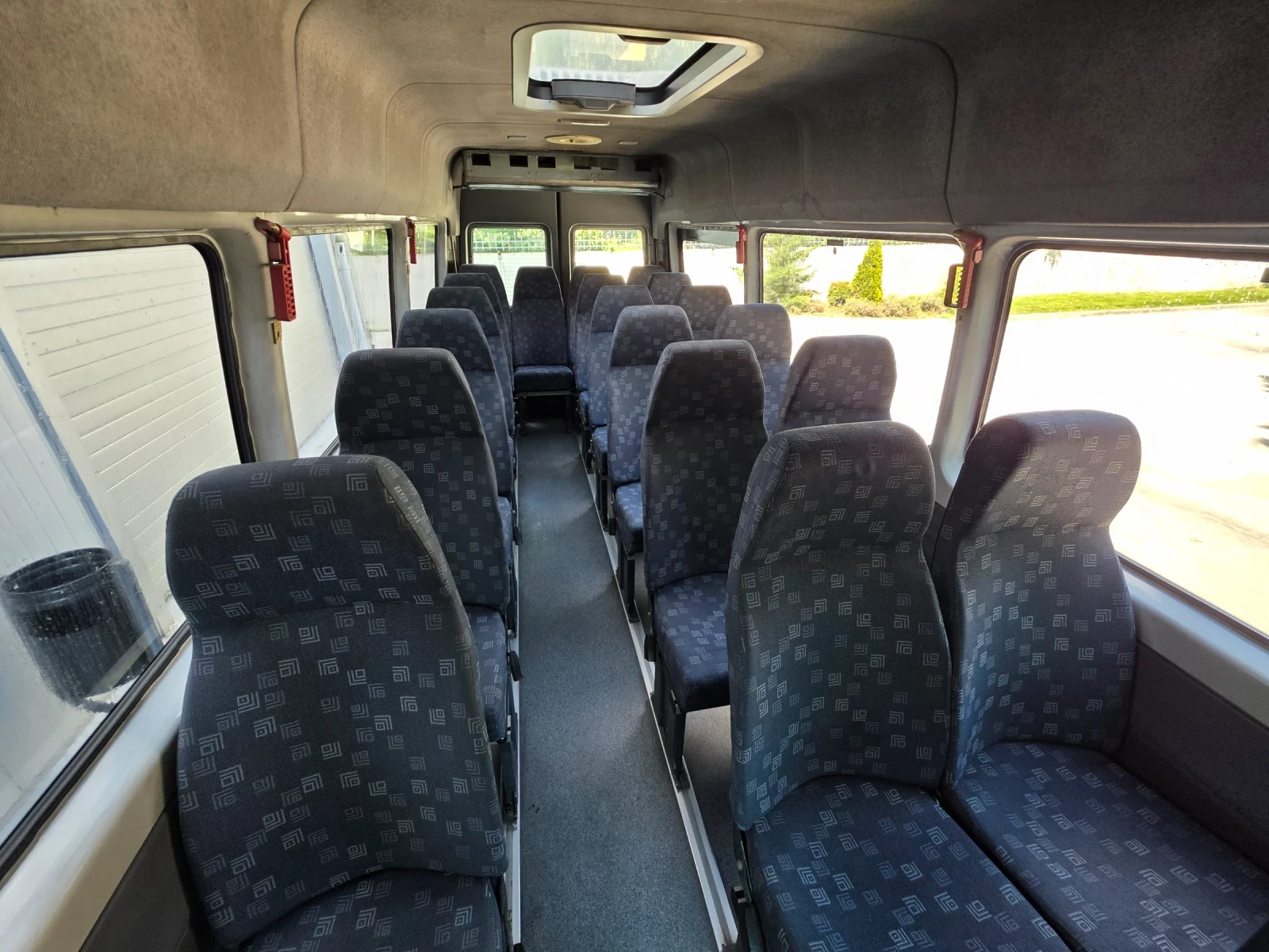 Mercedes-Benz Sprinter 313 313 CDI, снимка 5 - Бусове и автобуси - 55683341