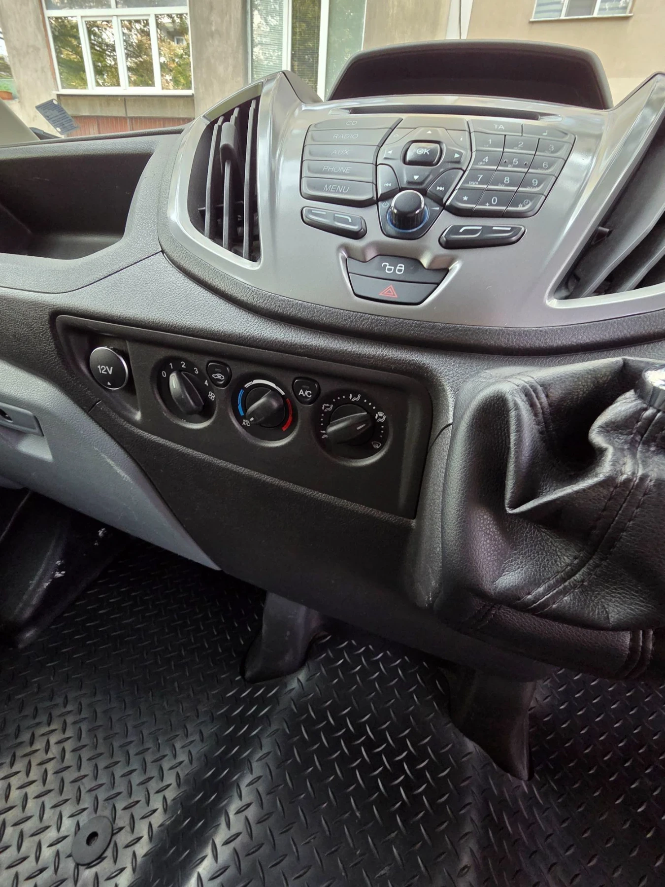 Ford Transit 350 | Mobile.bg � ����������� 12