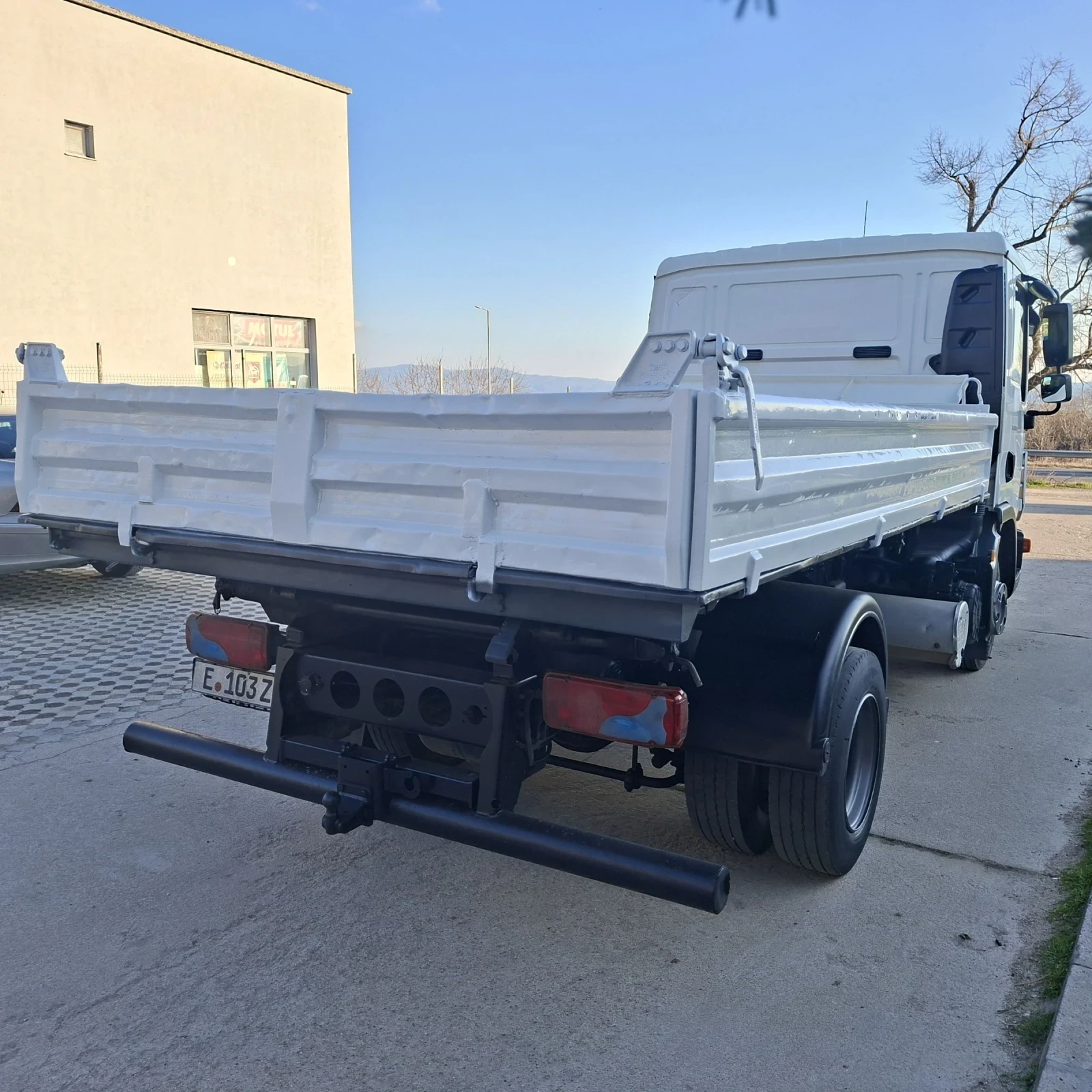 Man Tgl 8180 ТРИСТРАНЕН САМОСВАЛ 238000КМ - изображение 3