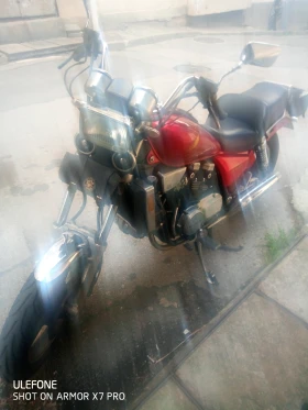  Honda Magna