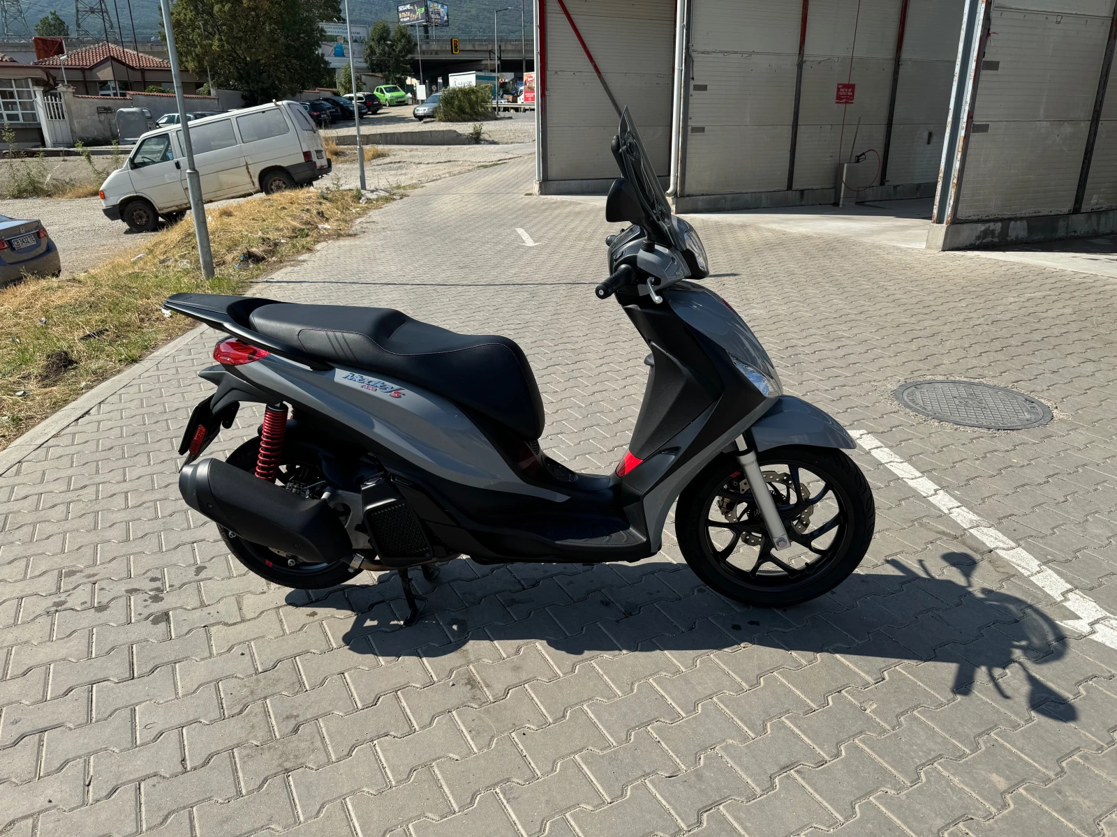 Piaggio Medley 125S LED ABS-ASR 2г. Гаранция - изображение 4