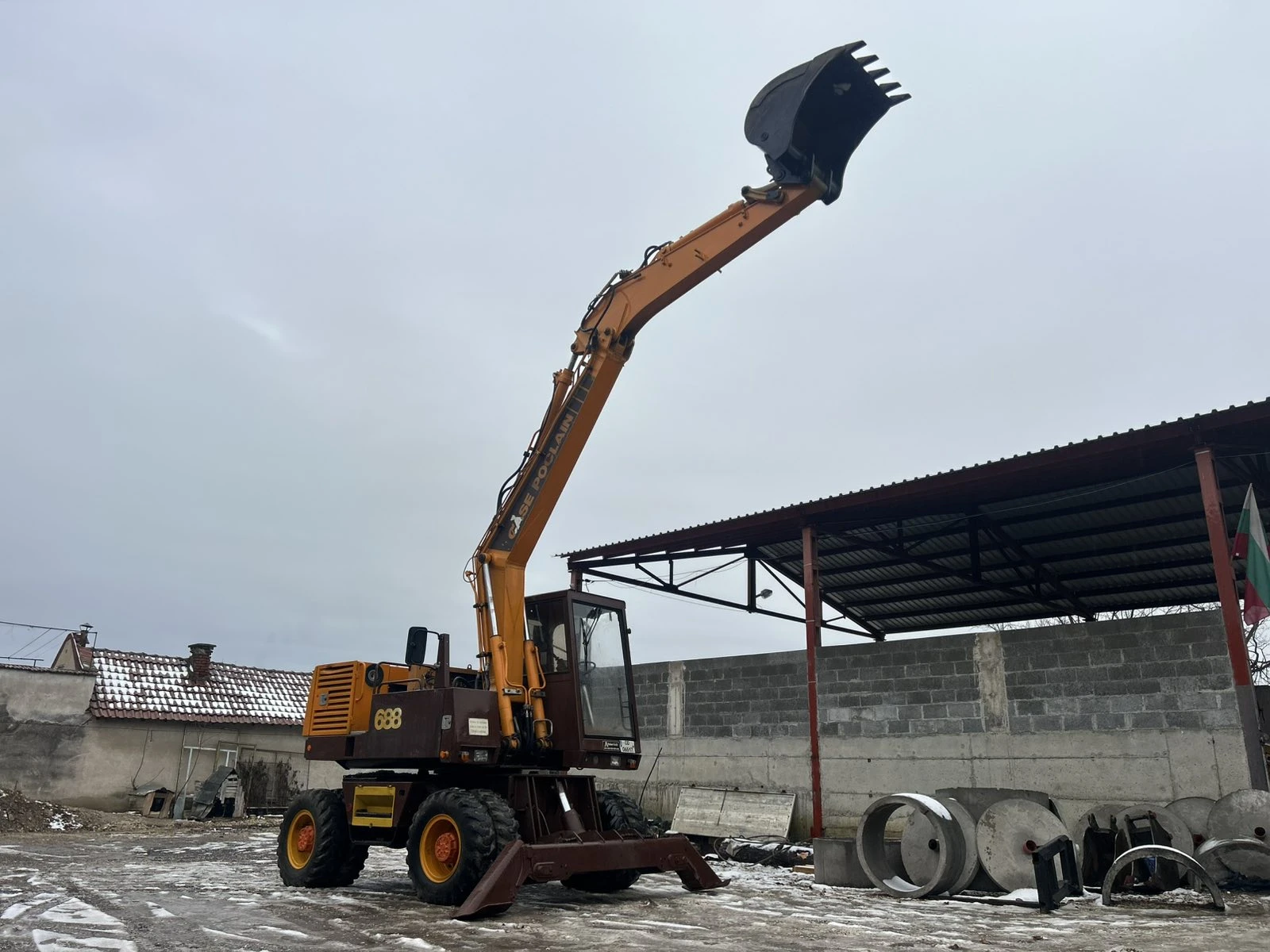 ����� Case/Poclain 688P | Mobile.bg � ����������� 1