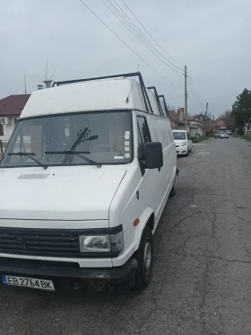   Peugeot