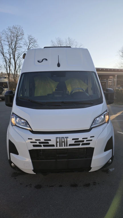 Кемпер Fiat Ducato M182512 Mega Revolution 640, снимка 3 - Каравани и кемпери - 53985122