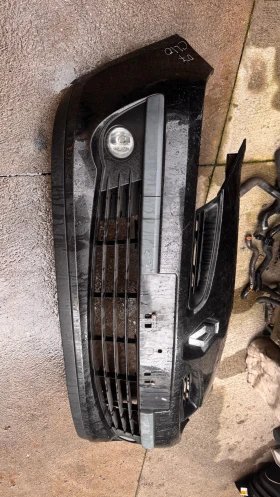 Предна Броня за Renault Clio 2007 , снимка 2