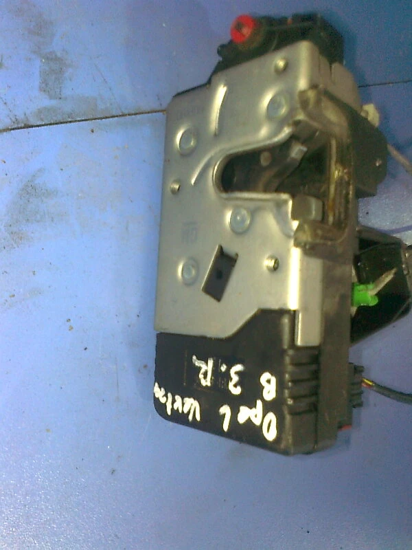 брава врата (задна дясна) за Опел Вектра 2.0дти