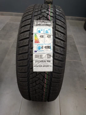 Гуми Зимни 215/55R16, снимка 2 - Гуми и джанти - 46908361