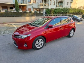 Toyota Auris, снимка 1