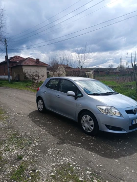 Toyota Auris 1.6, снимка 2