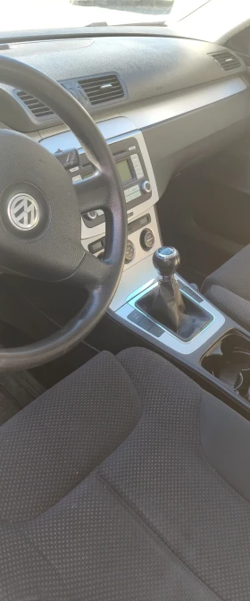 VW Passat 2.0 TDI, снимка 6