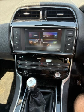 Jaguar XE 2.0d, снимка 10