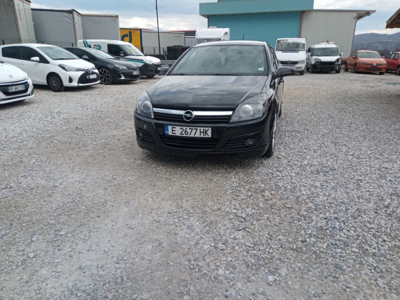 Opel Astra 1.9cdti 150 hp, снимка 1 - Автомобили и джипове - 47755117