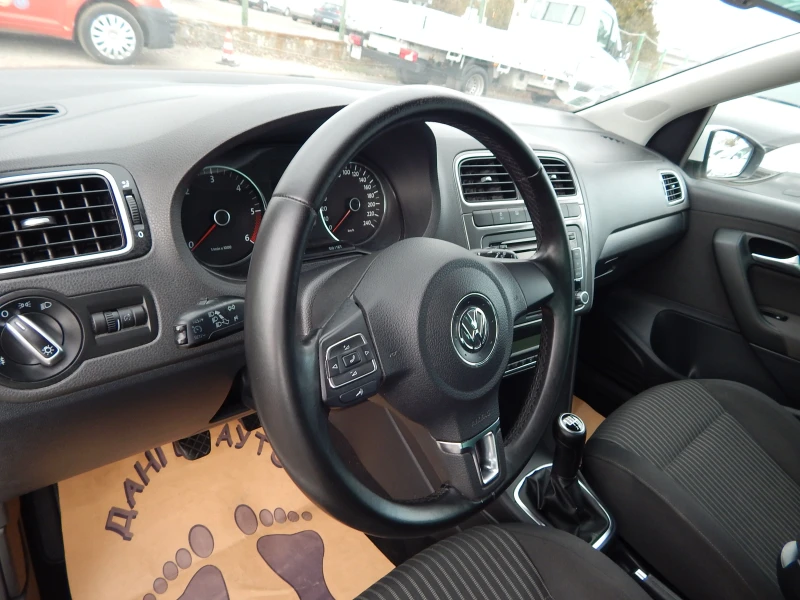 VW Polo 1.6TDI* ПЕРФЕКТЕН* , снимка 12 - Автомобили и джипове - 47926288