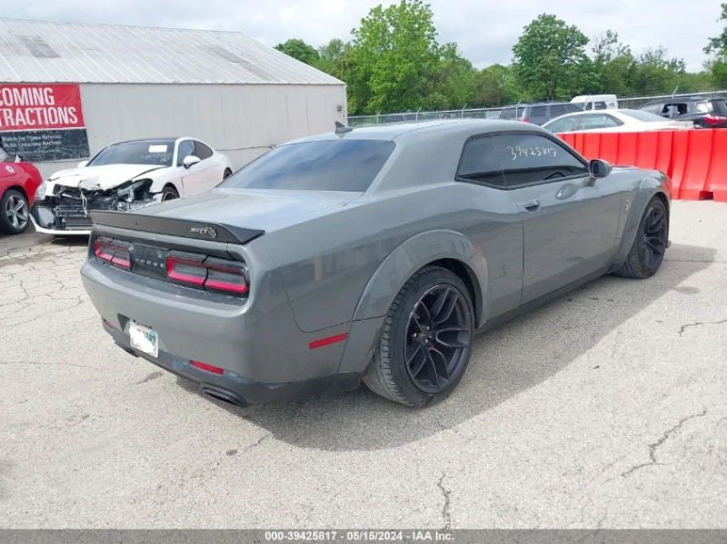 Dodge Challenger 6.2L V-8 SUPERCHARGER, 707HP Rear Wheel Drive, снимка 8 - Автомобили и джипове - 47967053