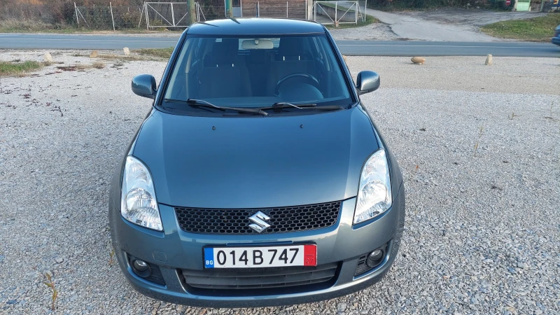 Suzuki Swift 1.3i 4X4 FACELIFT Германия, снимка 2 - Автомобили и джипове - 48198746