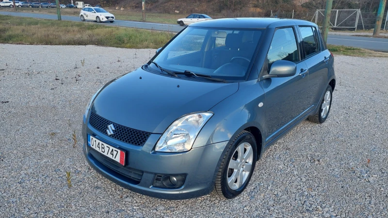 Suzuki Swift 1.3i 4X4 FACELIFT Германия, снимка 1 - Автомобили и джипове - 48198746