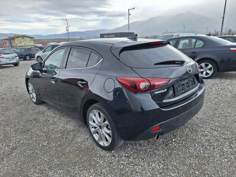 Mazda 3 2.2D SKYACTIV, снимка 4 - Автомобили и джипове - 48560559