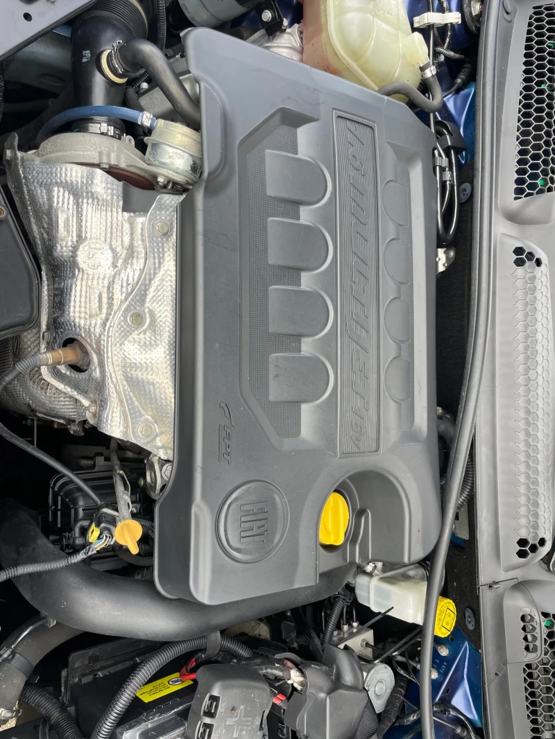 Fiat Bravo 1.6M-jet-105-ITALIA, снимка 14 - Автомобили и джипове - 50386811