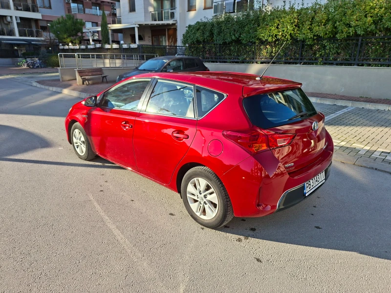 Toyota Auris, снимка 2 - Автомобили и джипове - 52822607
