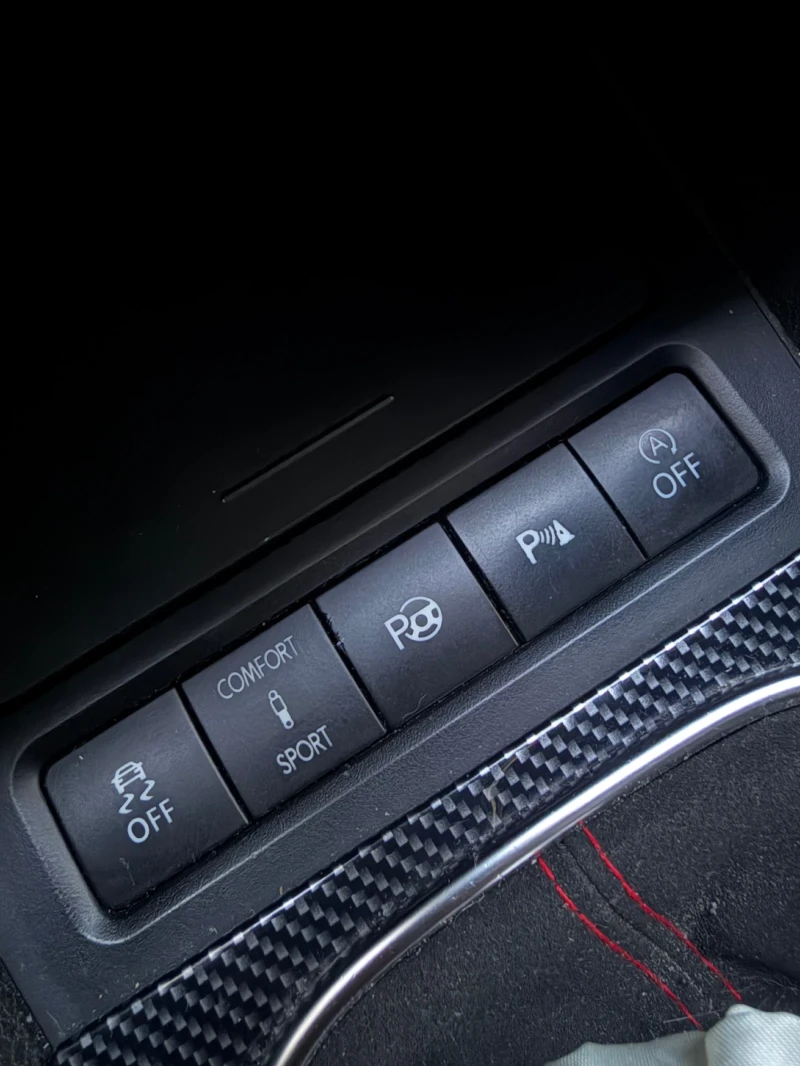 VW Golf 2.0TDI, снимка 9 - Автомобили и джипове - 53133740