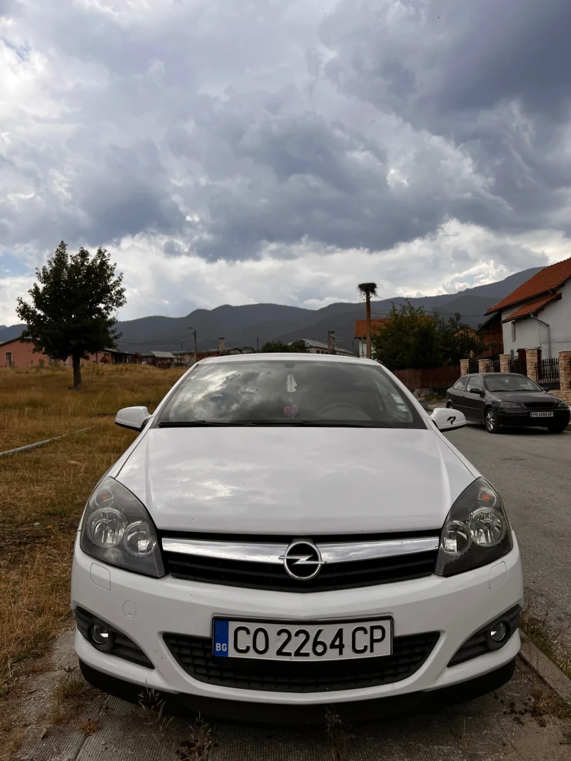 Opel Astra, снимка 13 - Автомобили и джипове - 53329956