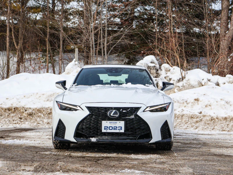 Lexus IS IS 500 F SPORT* CARFAX* АвтоКредит* (ЦЕНА ДО БГ), снимка 4 - Автомобили и джипове - 53514832