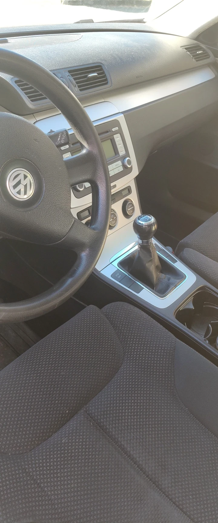 VW Passat 2.0 TDI, снимка 6 - Автомобили и джипове - 54703598